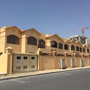 Village 33 - In Al Barsha فيلة